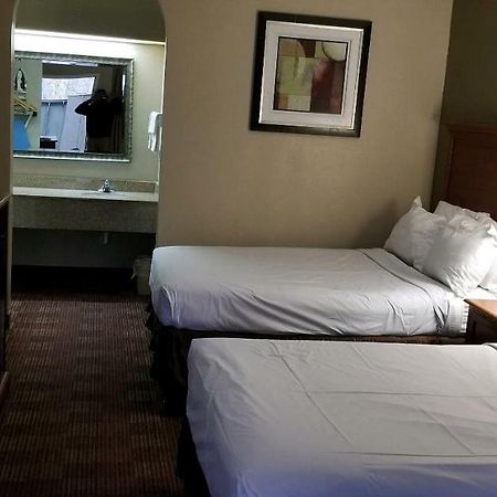 Americas Best Value Inn I-240 Мемфис Екстериор снимка